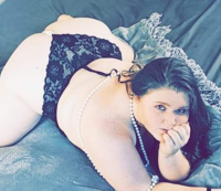 DaddysKitten00219's Offline Chat Room