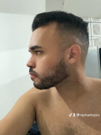 Lopesbeaut's Offline XXX Chat