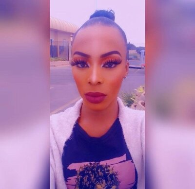 monalisa16 from stripchat