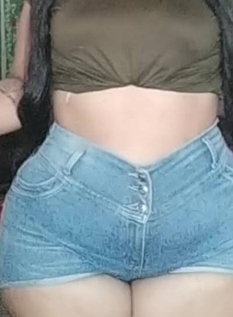 glamcambabes.com jhonyelis livesex profile in latino cams