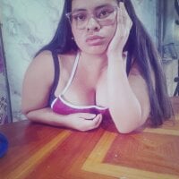 Trilyn25's webcam live show