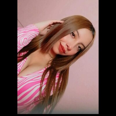 emma_hss 🛴 online nude cam