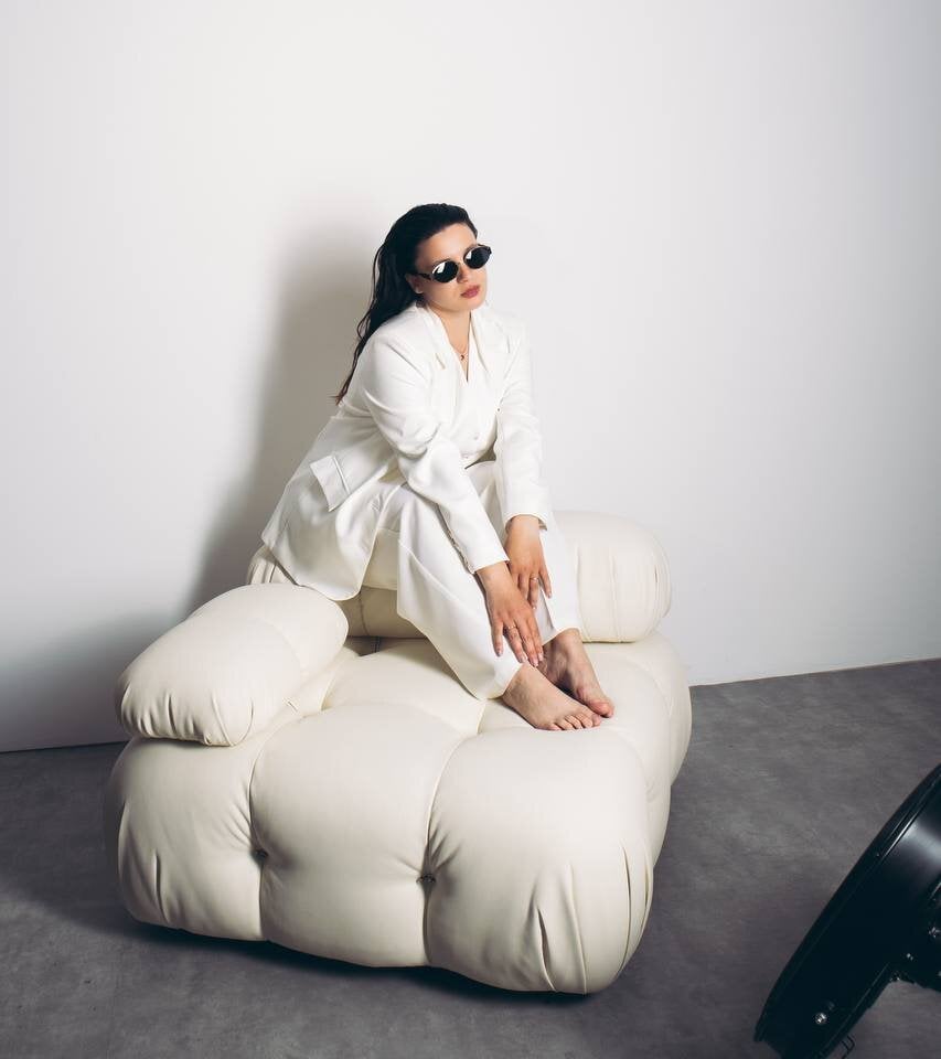 sexlivecamsites.com kirahoney livesex profile in small-tits cams