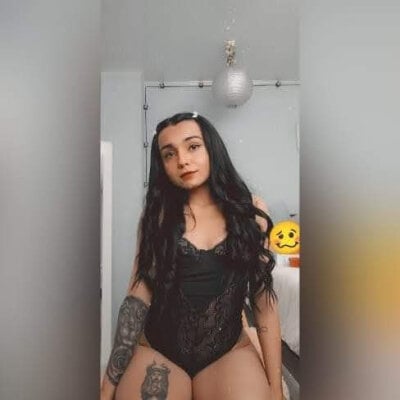 KellyVg - Stripchat Girl 