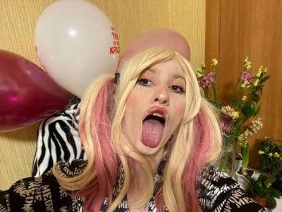 Elza_kom - Stripchat Teen Pov Glamour Girl 