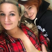 Happy_Rainbow's Offline Chat Room