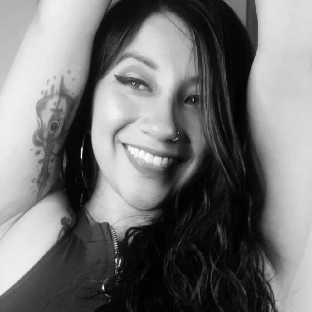 free6cams.com rose_xdd livesex profile in or-not-to-jerk-thats-not-the-question-to-jerk cams