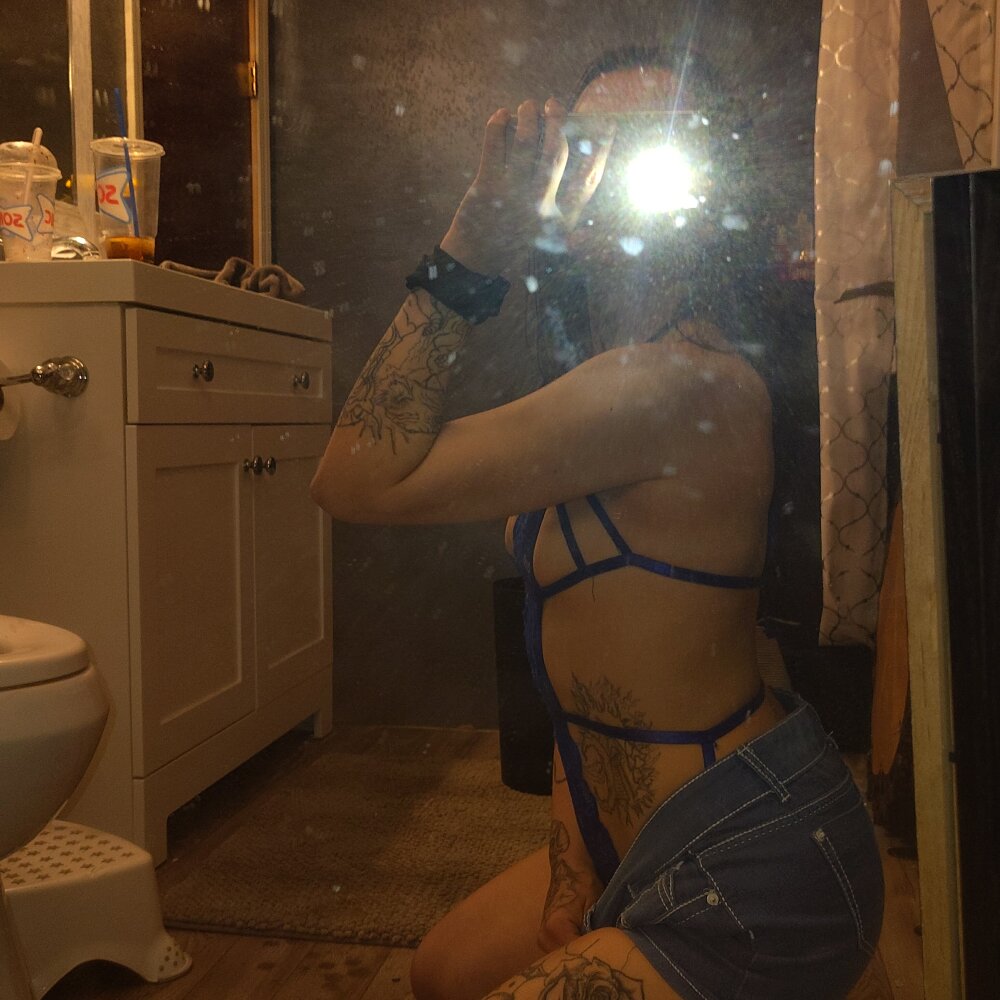 Donster907's Offline XXX Chat