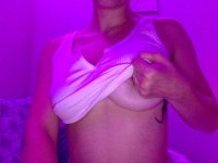 AlexiaRose offline chatrum