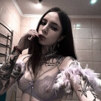Tattoo_Studios' Offline Chat Room