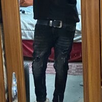 lucky_dicks143's webcam live show