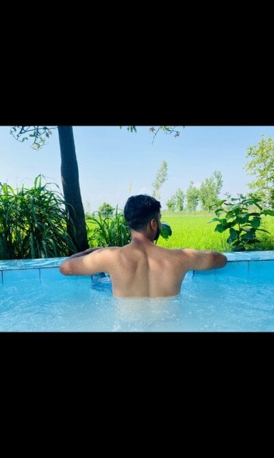 Rawat_22amit Male New Webcam Striptease