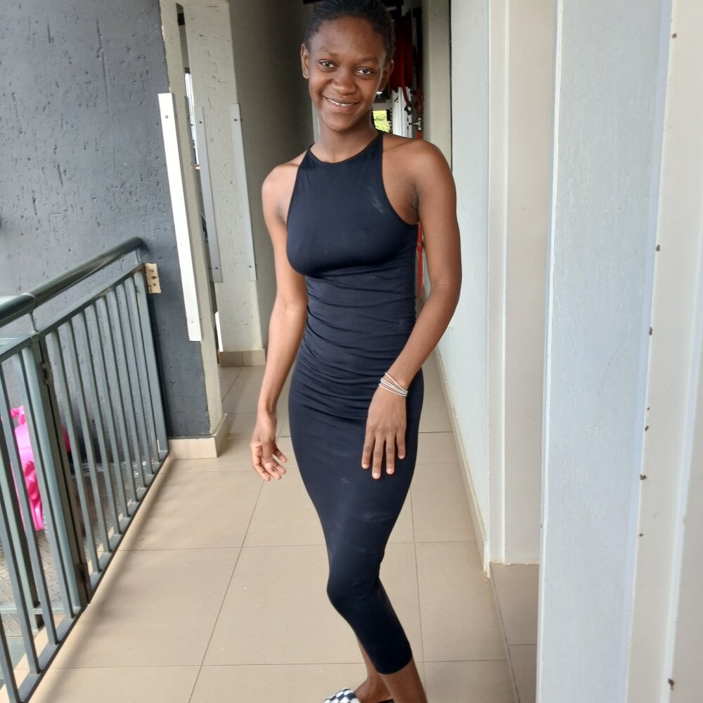 Slender00's Offline XXX Chat