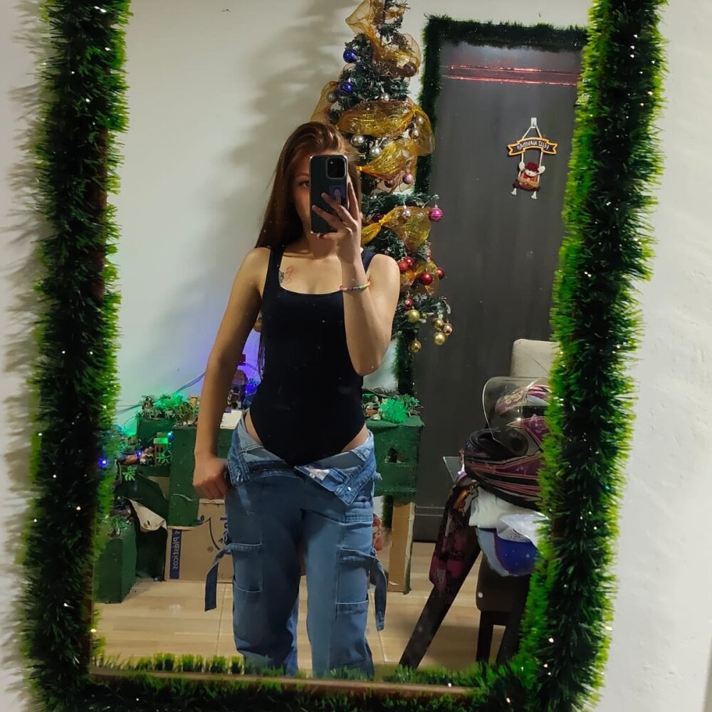 Ashley_benson_x 라이브 XXX 채팅