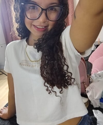 Nataliia_Gomez Female Twerkyoung Porn Cam