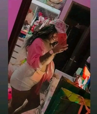 phaniesteeh from stripchat