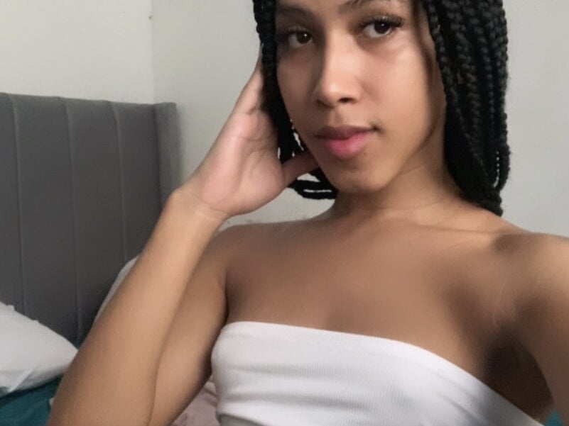 yourdollvaleri from stripchat