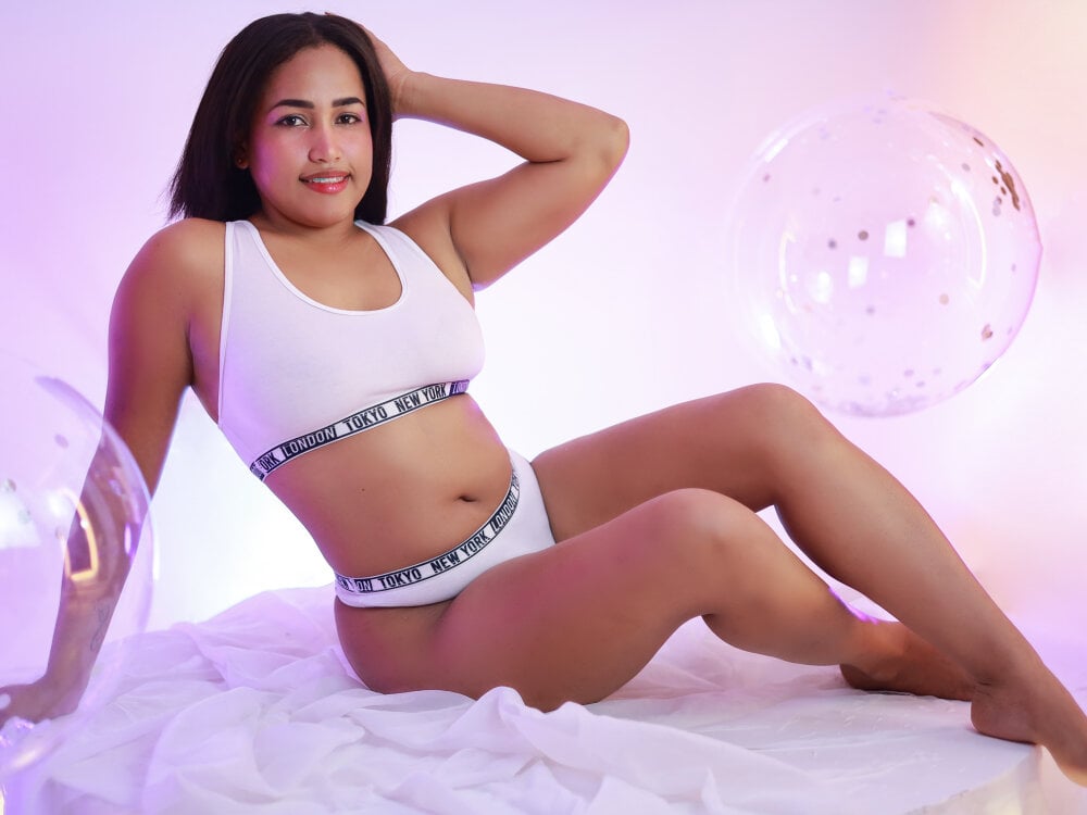 princess_brunette from stripchat