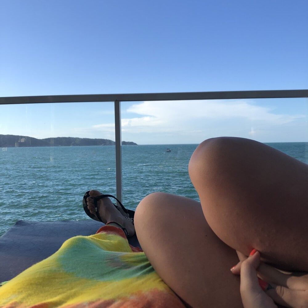 Live sex webcam photo for SashaA-Br #289357932