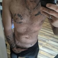Gentleman3111 - Live Cam