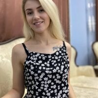 KristinaMoon_'s webcam live show