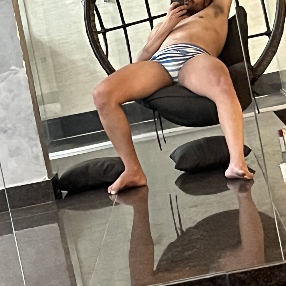 Thorx95's Offline XXX Chat