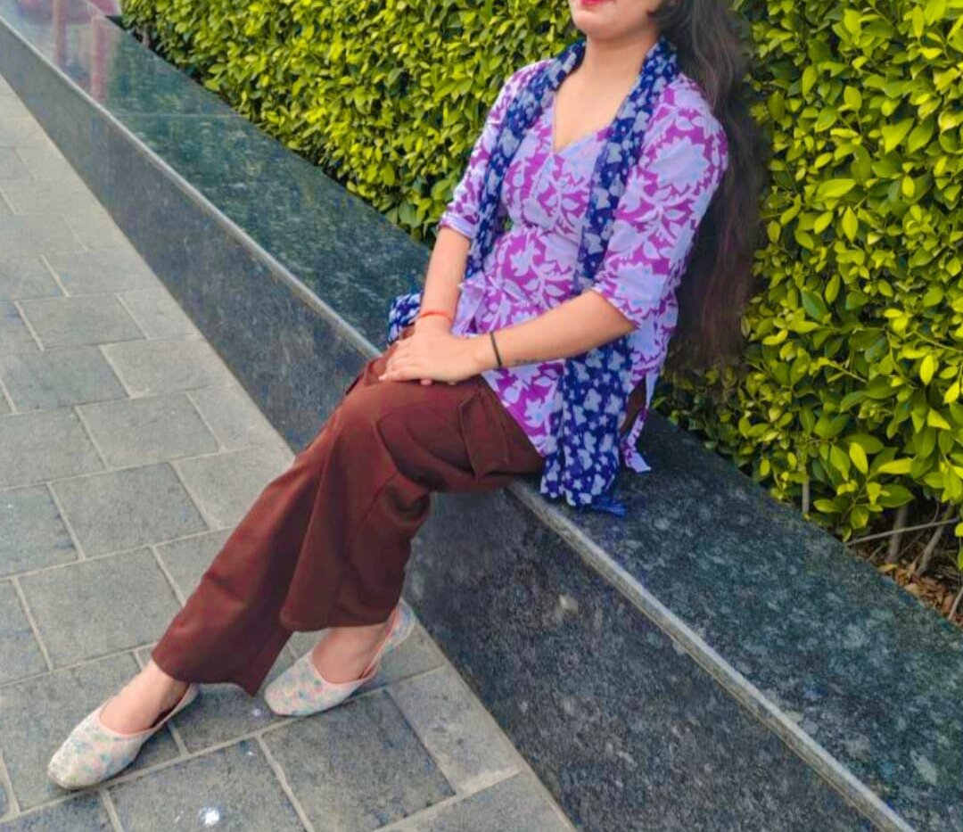 Hot--Sonali