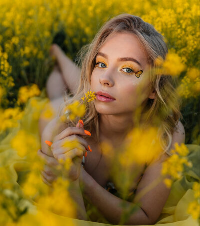 falling_snow 🈺 live naked chat