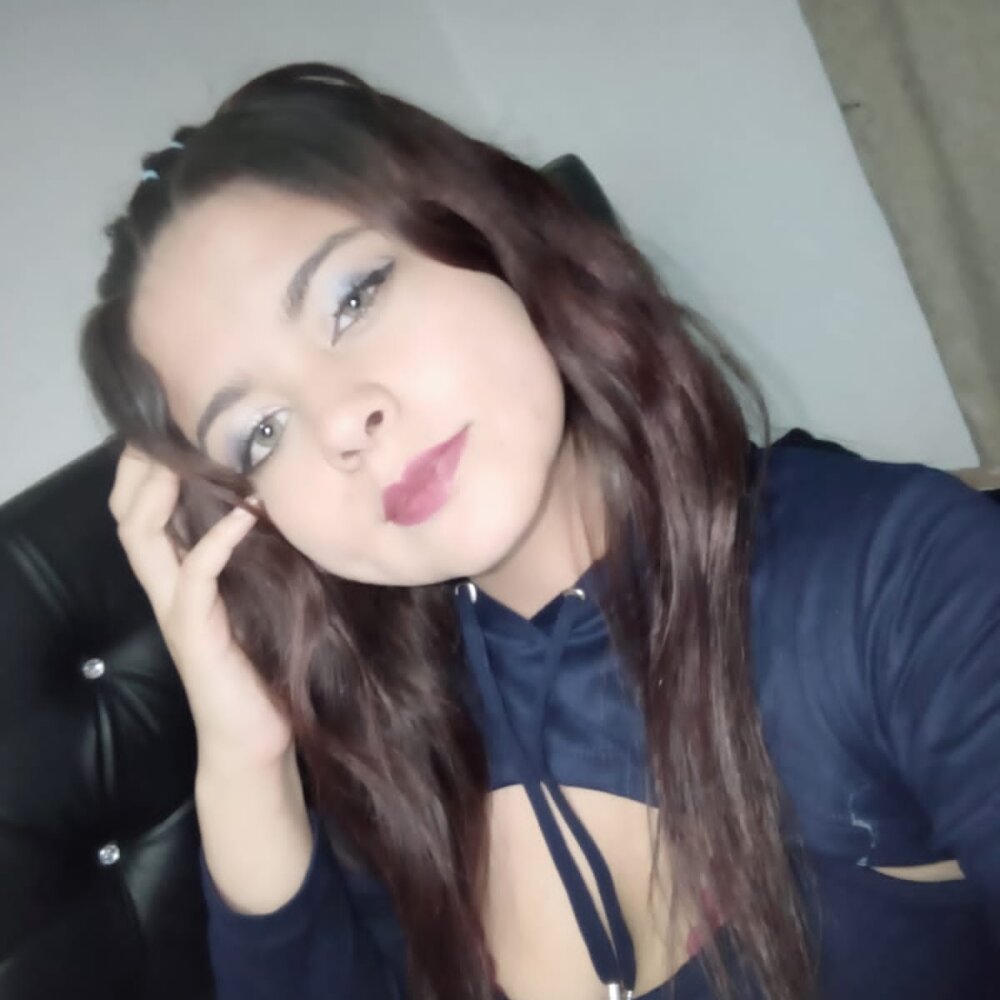 Sammy_reyes主播：免费直播性爱表演和聊天 Stripchat