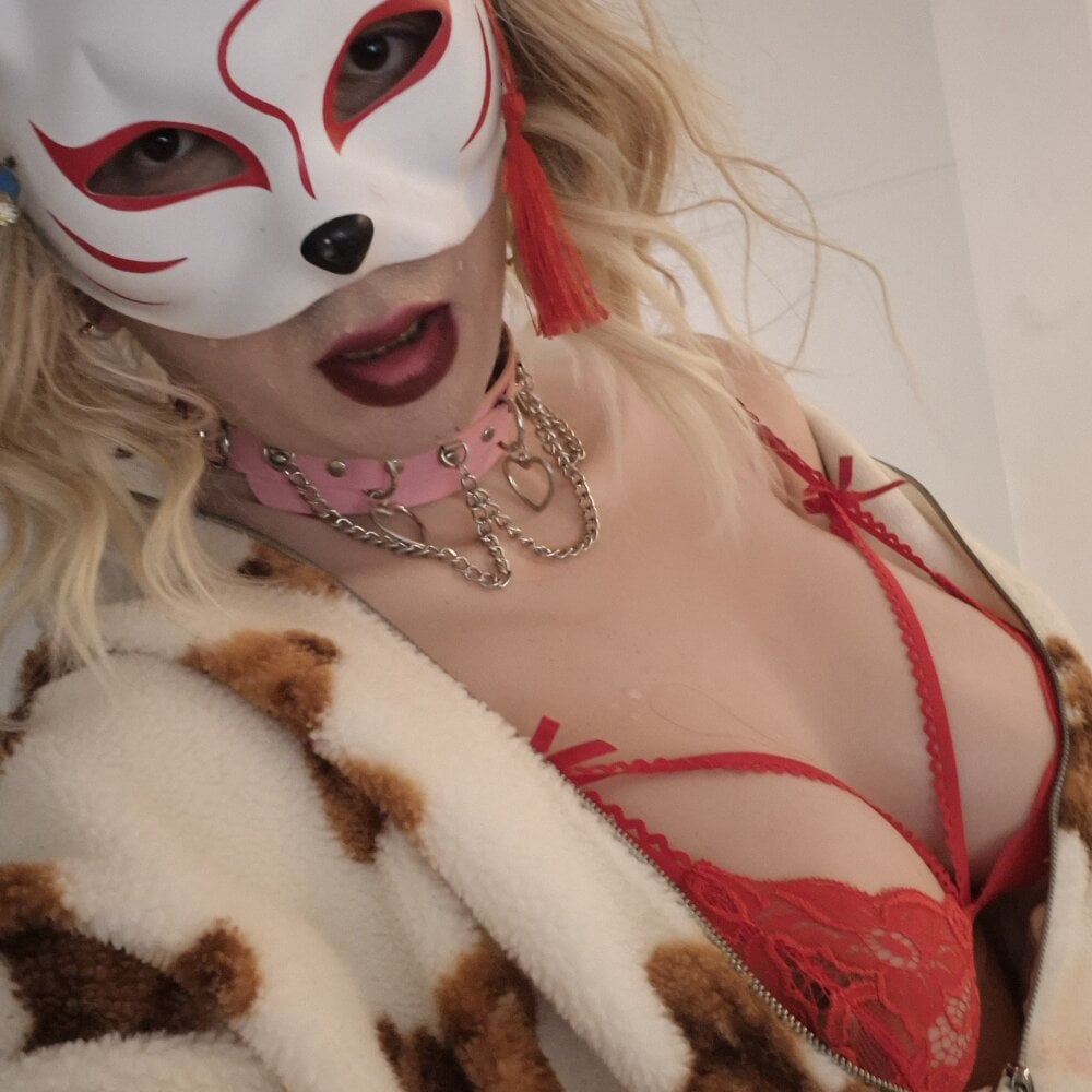 sissykelvina profile