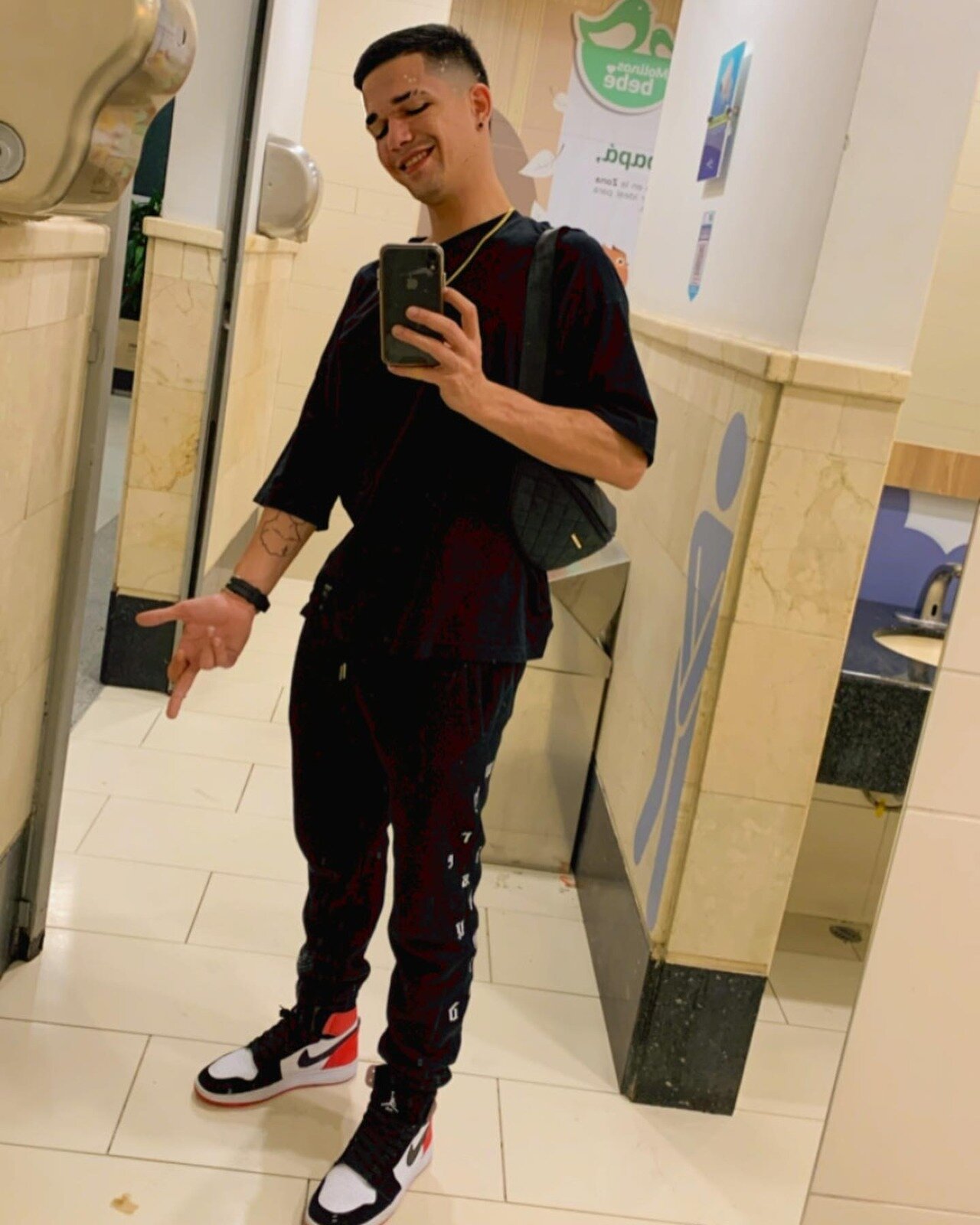 jay_mikes