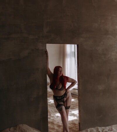 jane_gingerly from stripchat