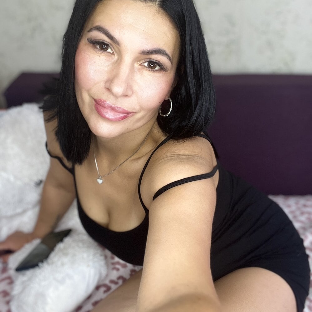alicexo from stripchat