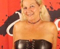 Živý XXX chat SweetAsHoneyWet4U