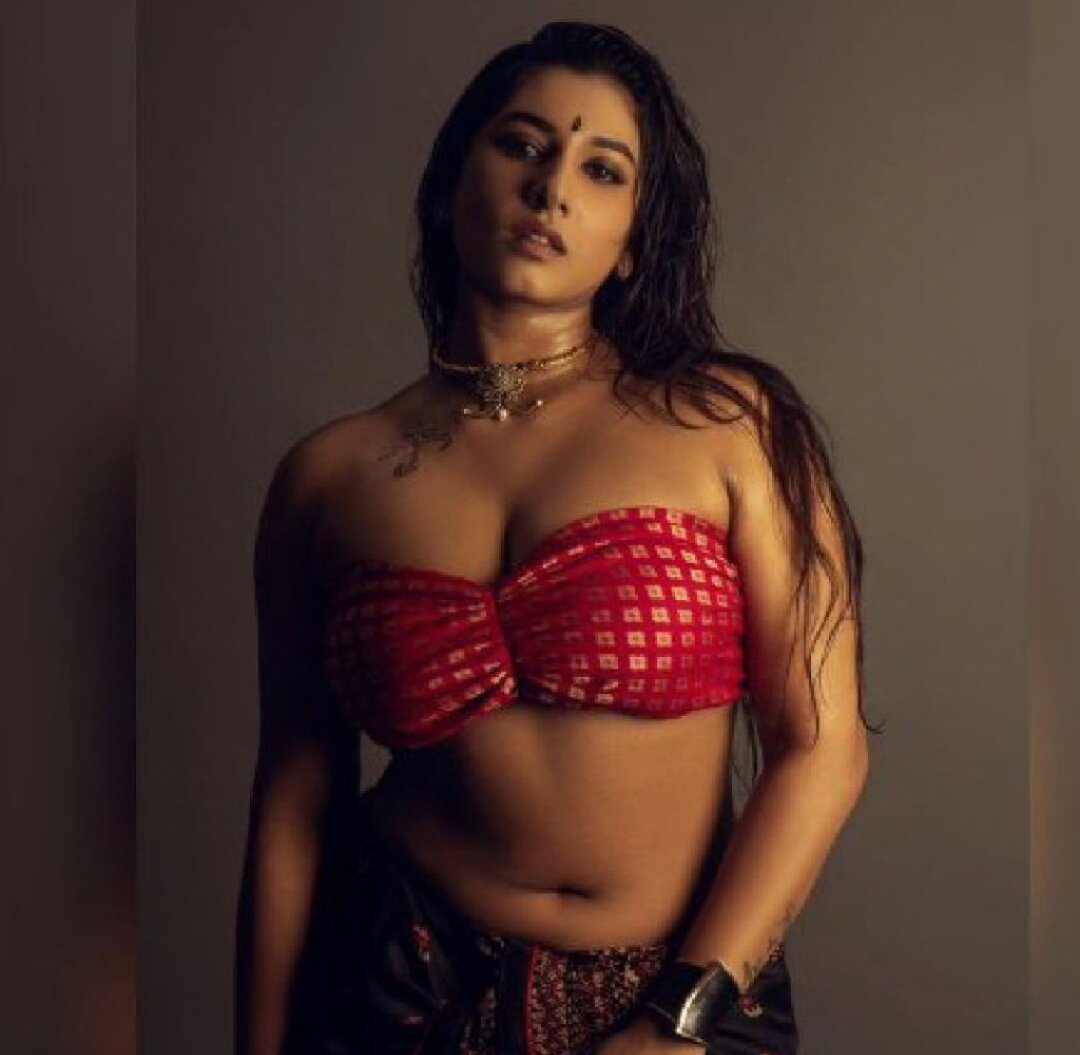 Niharikamallu2