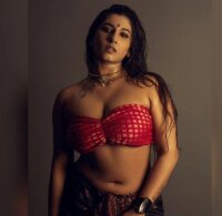 Niharikamallu2's Offline XXX Chat