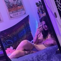 infinitequartz's Offline Chat Room