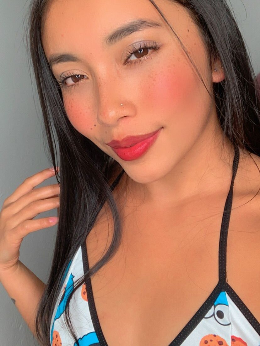 Live sex webcam photo for Kendall_Vin #290855084