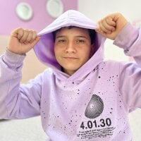 Hottest_Tomboy's Offline Chat Room