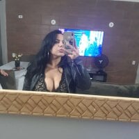 tikah_24's Offline Chat Room