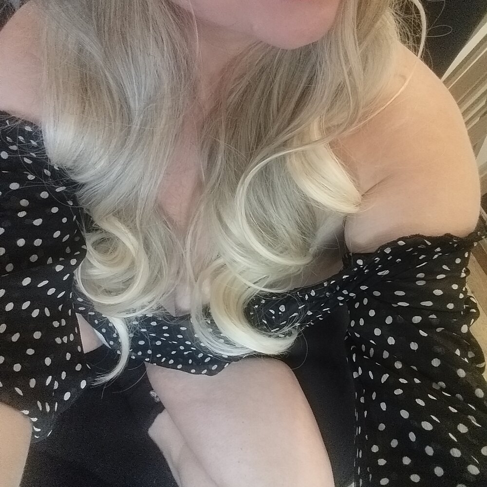 alisonxoxoxo from stripchat