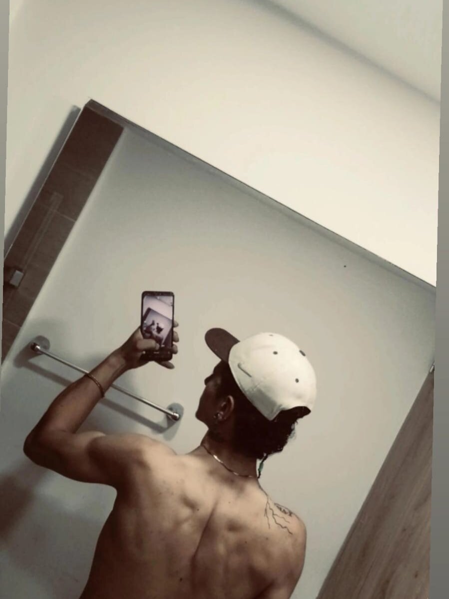 naider_1 from stripchat