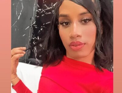 selene-lagigi Live Cam on StripChat