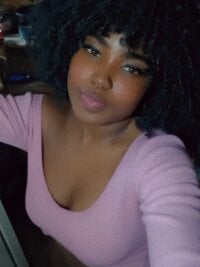 chocolate_star18's Offline Chat Room