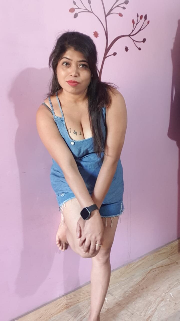Naomi_3562