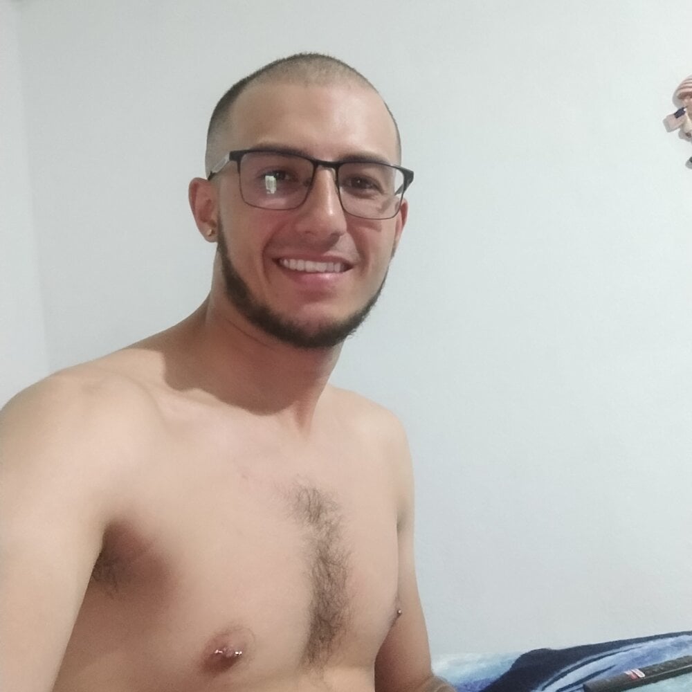 Czat XXX offline – Camilo1826