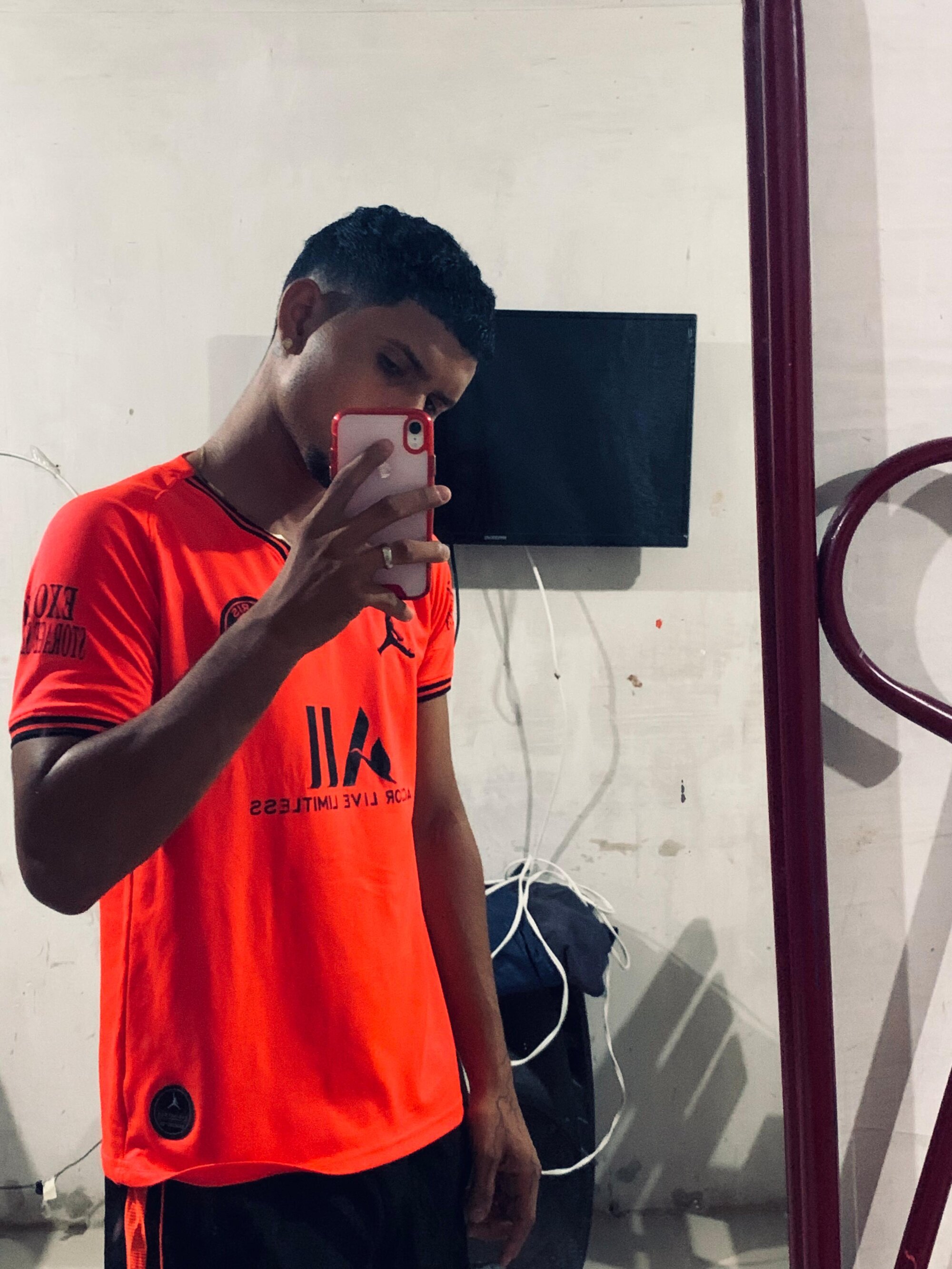 joshua_dark01