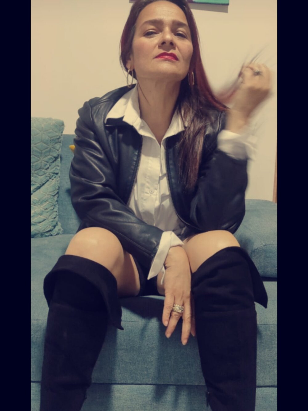 Dannial51 live cam model at StripChat