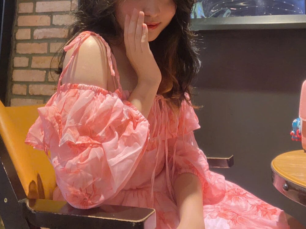 sexlivecamsites.com pearlia-7 livesex profile in where-you-can-find-the-perfect-girls cams