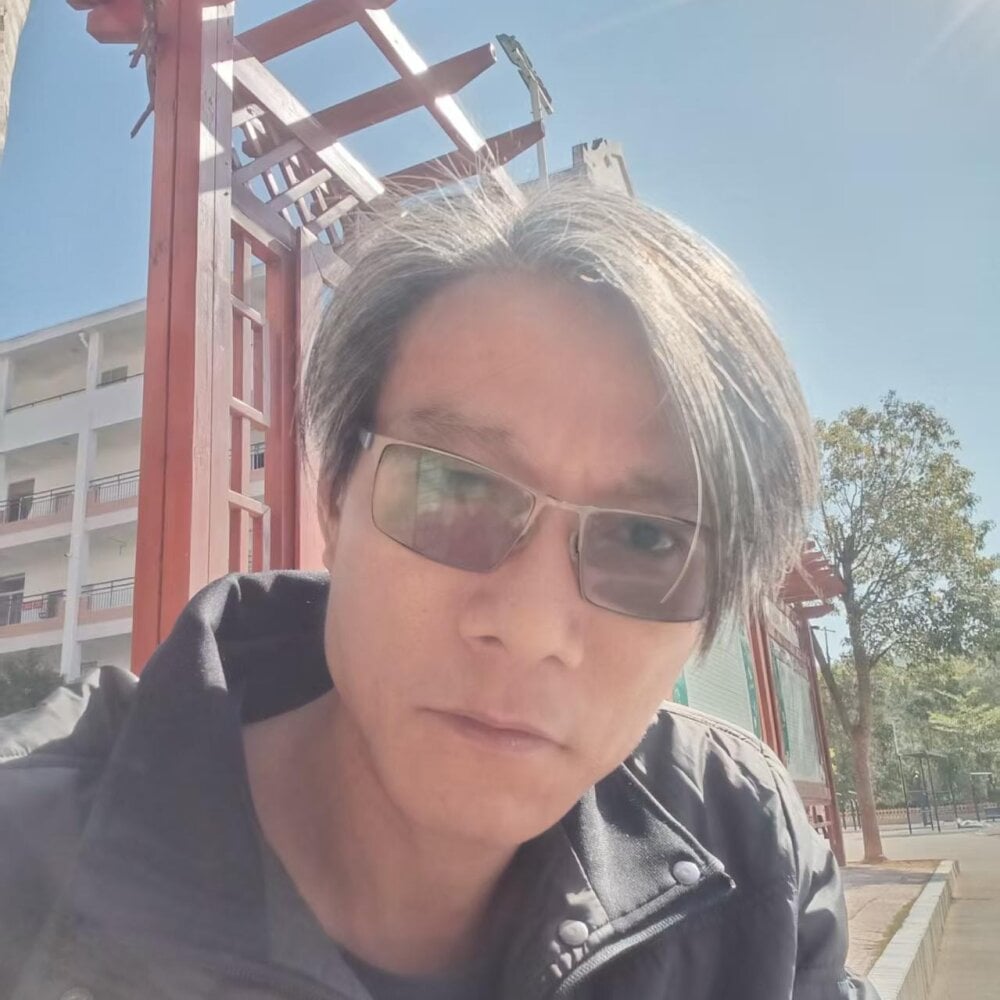 me-great's Offline XXX Chat